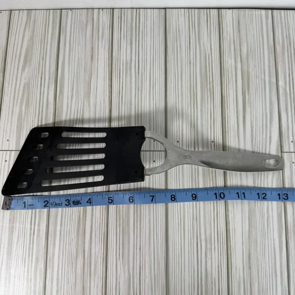 Oneida Nylon & Stainless Spatula Long Tapered End Slotted Turner‎ Vintage 13 “